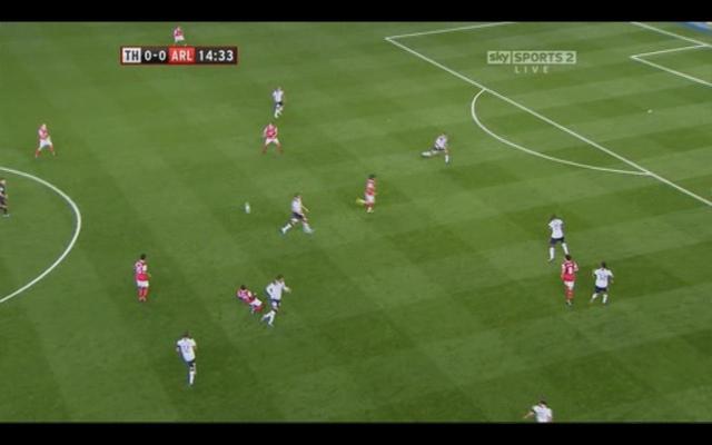 Gibbs with huge space in the flanks which lead to goal.